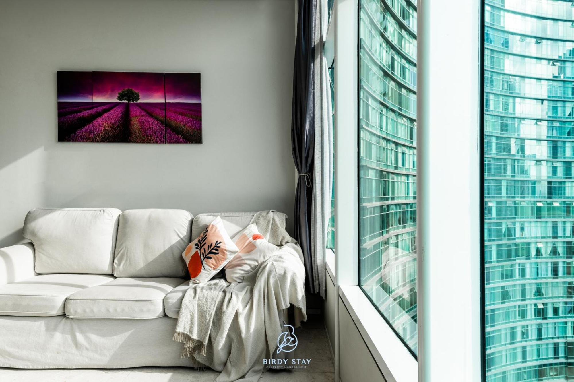 Apartment Sky Klcc By Birdy